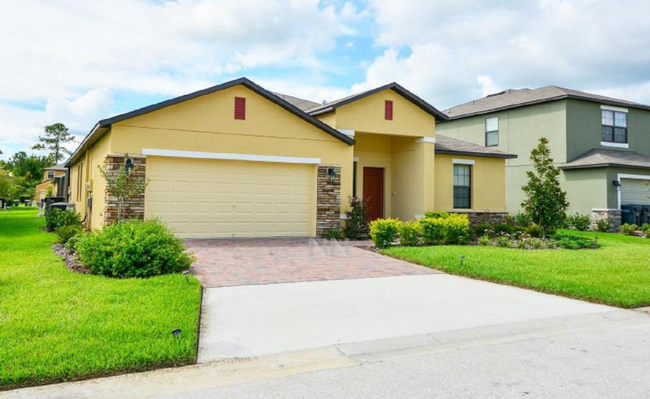 Make Memories With Your Family And Friends In This Beautiful Home 1014 Loughman Exteriér fotografie