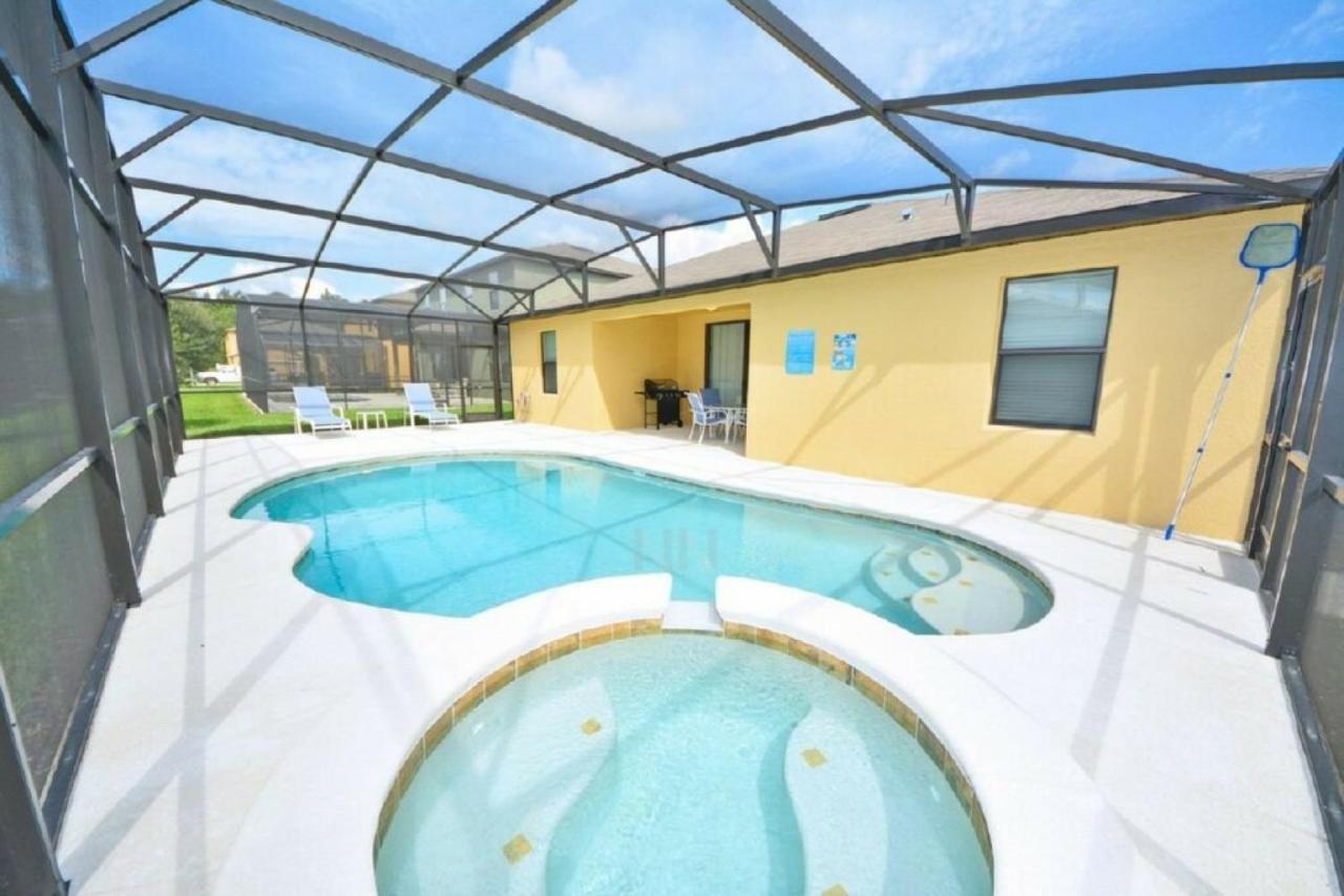Make Memories With Your Family And Friends In This Beautiful Home 1014 Loughman Exteriér fotografie